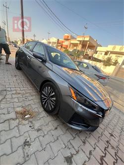 نیسان ئەلتیما